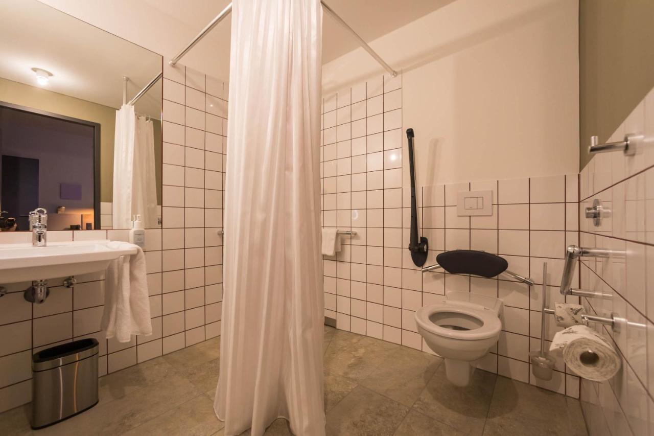 Hotel Einsmehr Аугсбург Экстерьер фото