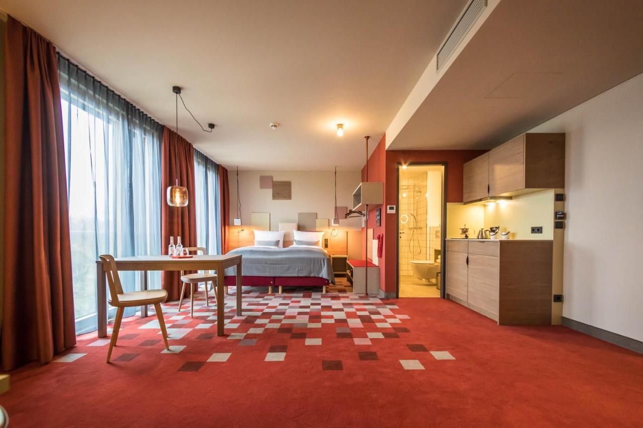 Hotel Einsmehr Аугсбург Экстерьер фото