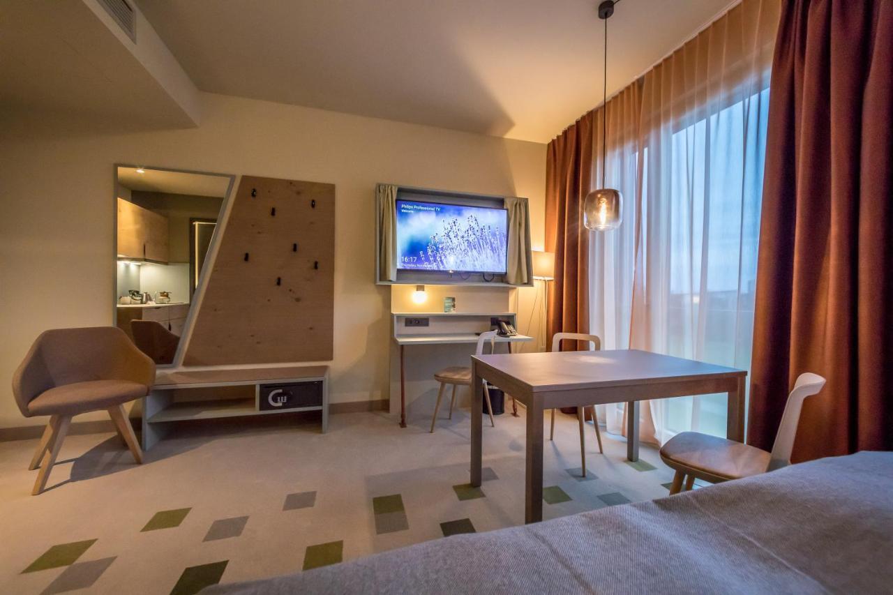 Hotel Einsmehr Аугсбург Экстерьер фото